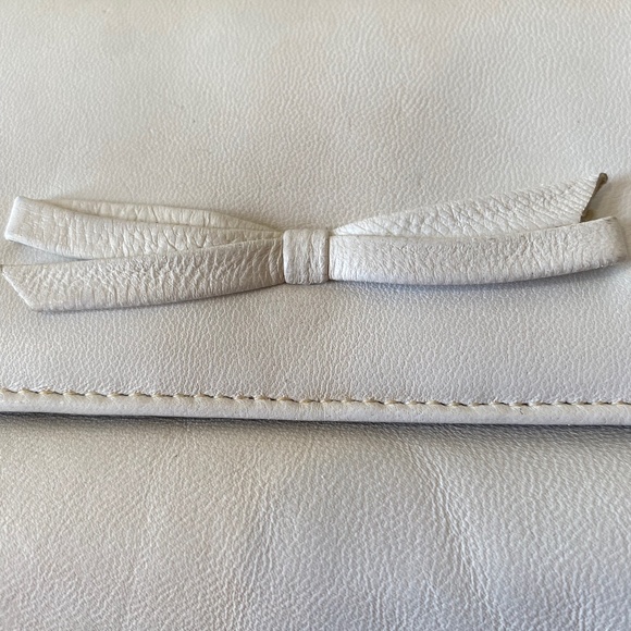 Vintage NATIONAL Canadian Made Evening Clutch - Picture 2 of 6